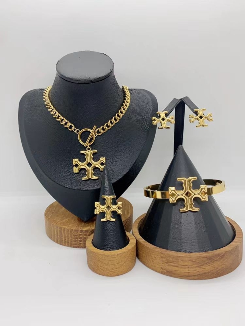 Fashion Jewelry Gold Cross Pendant Necklace & Matching Set